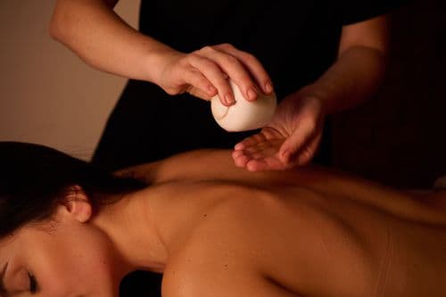 Managing Stress During Tax Season: Why Londoners Are Booking Spa Treatments