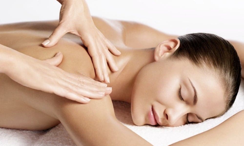 TYPES OF ESSENTIAL OILS FOR SPA TREATMENTS